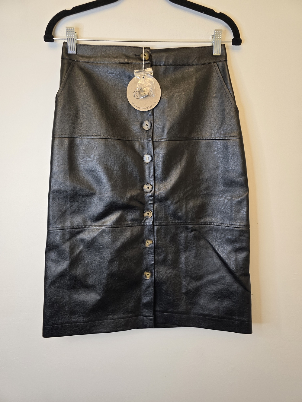 Aaron & Amber Black Faux Leather Button-Front Pencil Skirt